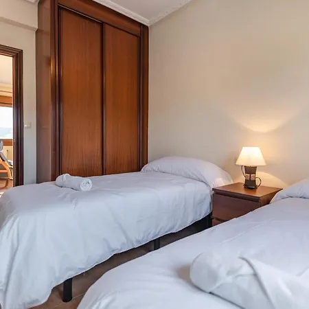 Apartamentos Privados Con Jardin Y Barbacoa Compartida En Laredo Exterior foto