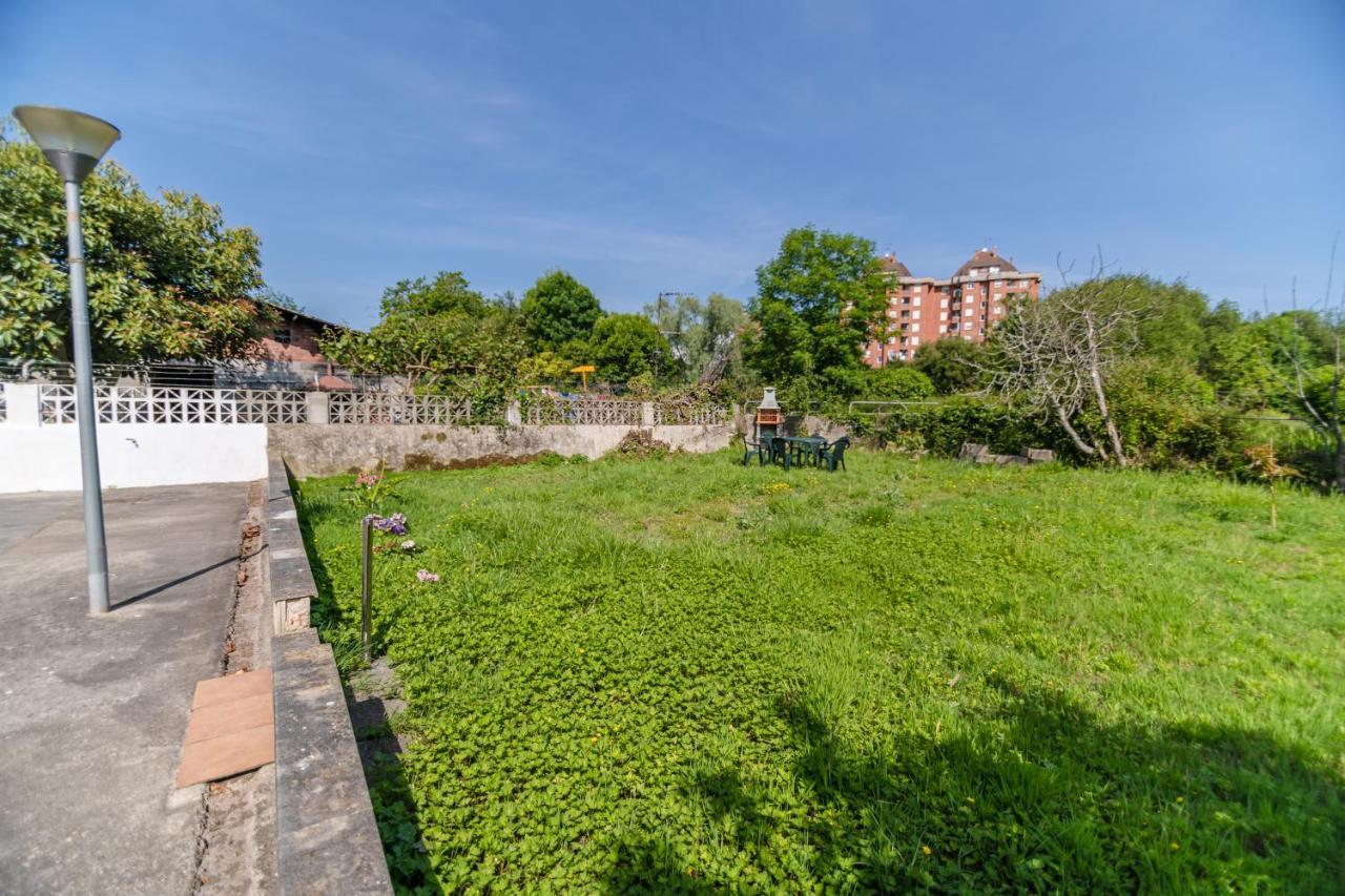 Privados Con Jardin Y Barbacoa Compartida En * Laredo